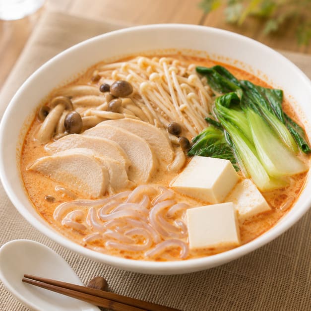 ヘルシー志向におすすめ「豆腐+きのこ+チンゲン菜」麻辣湯