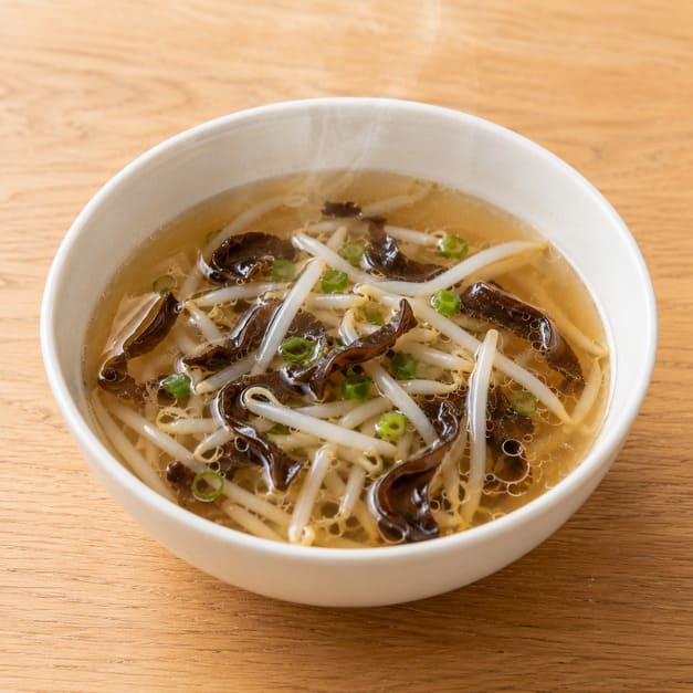 きくらげともやしの中華スープ