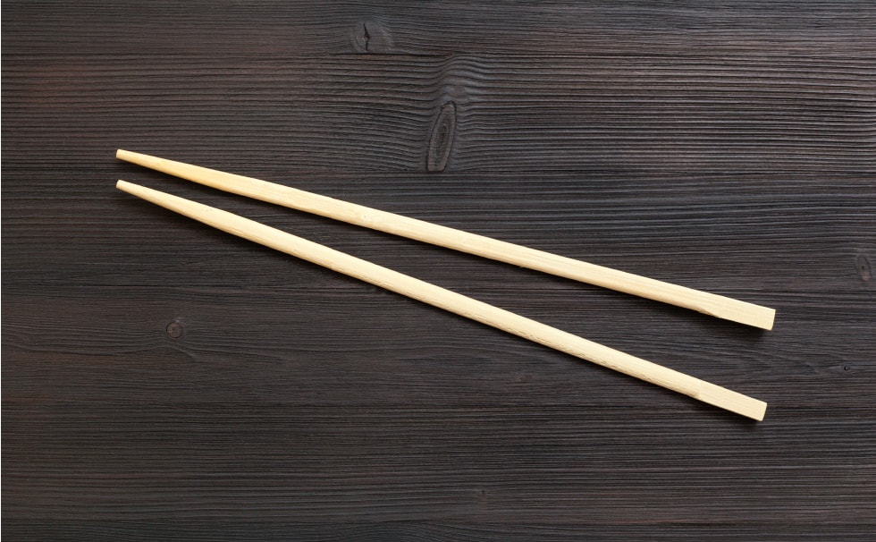 割り箸は間伐材を採用