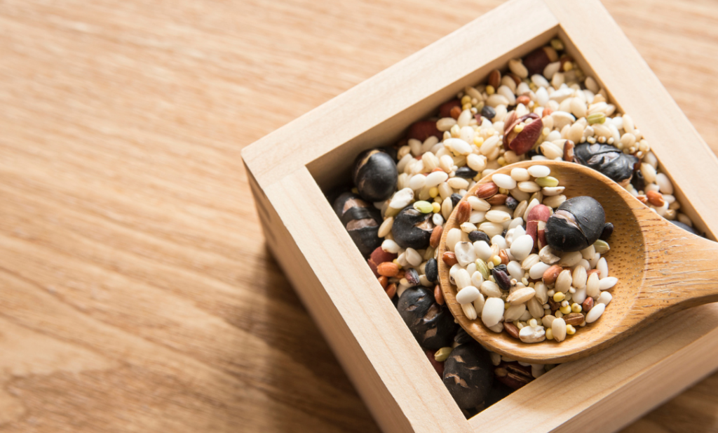 升に入った雑穀米