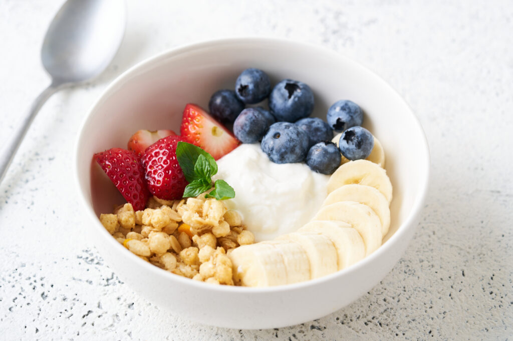 ヨーグルトに合わせたフルーツ