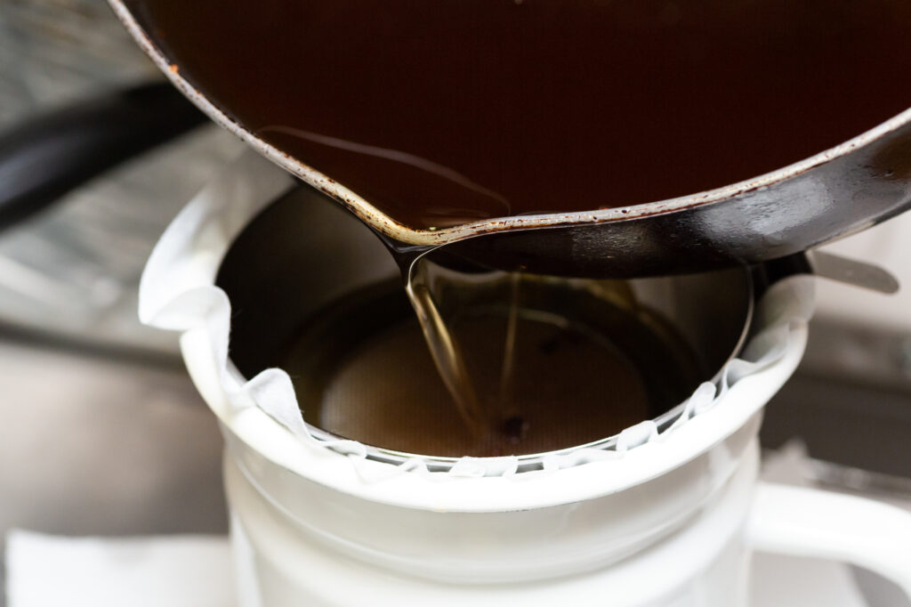 こして再利用される油