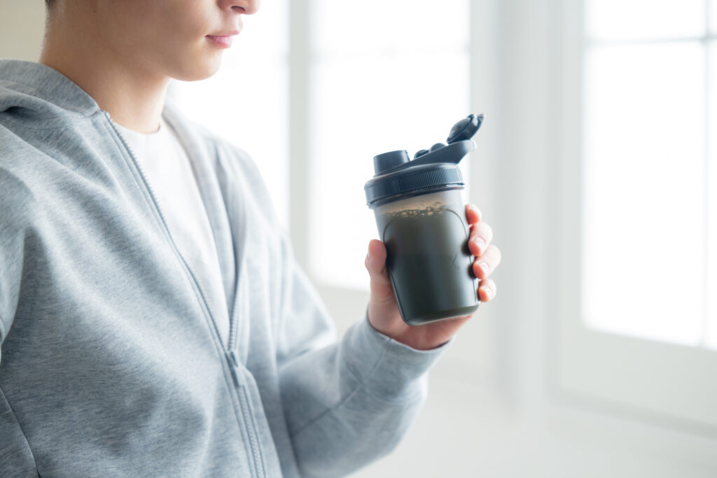 プロテイン男性